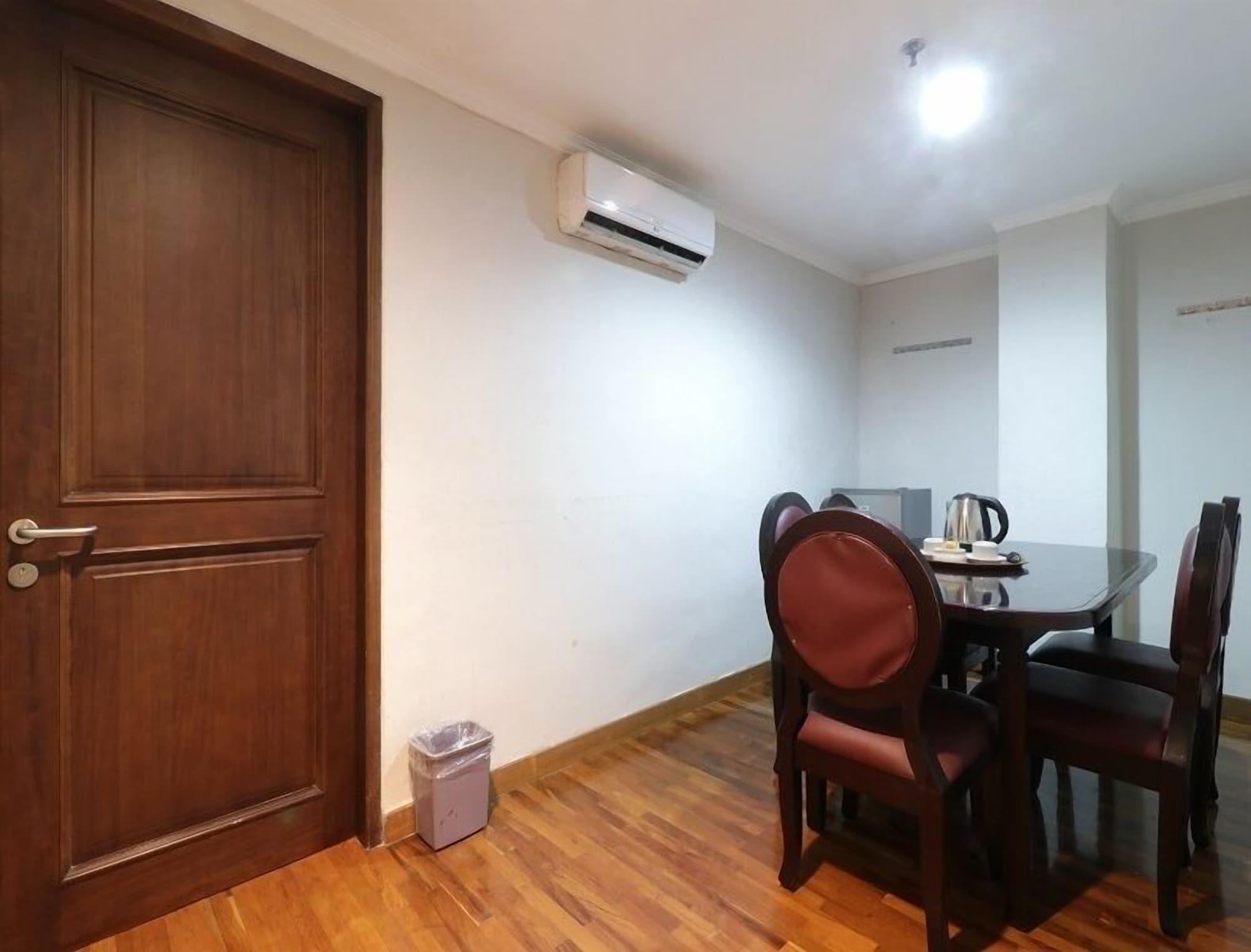 P Hotel Dżakarta Zewnętrze zdjęcie